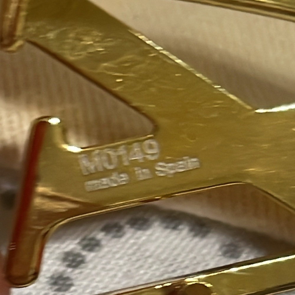 Louis Vuitton Iconic 30MM Reversible Belt - Picture 8 of 13